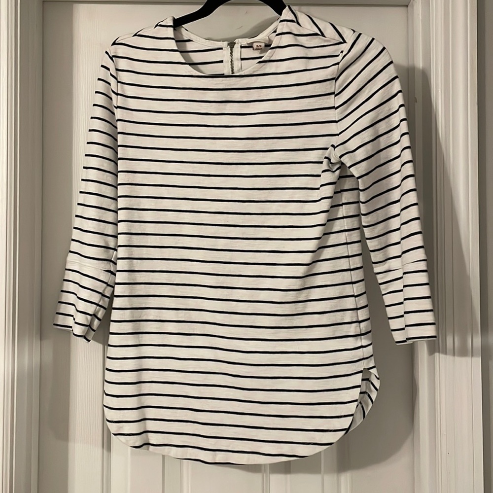 GUC tunic length navy and white striped shirt